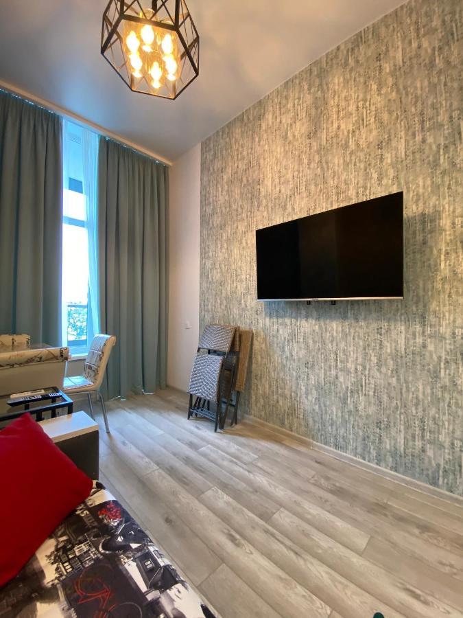 Апартаменты У Моря Magnit Первая Линия Odessa Extérieur photo