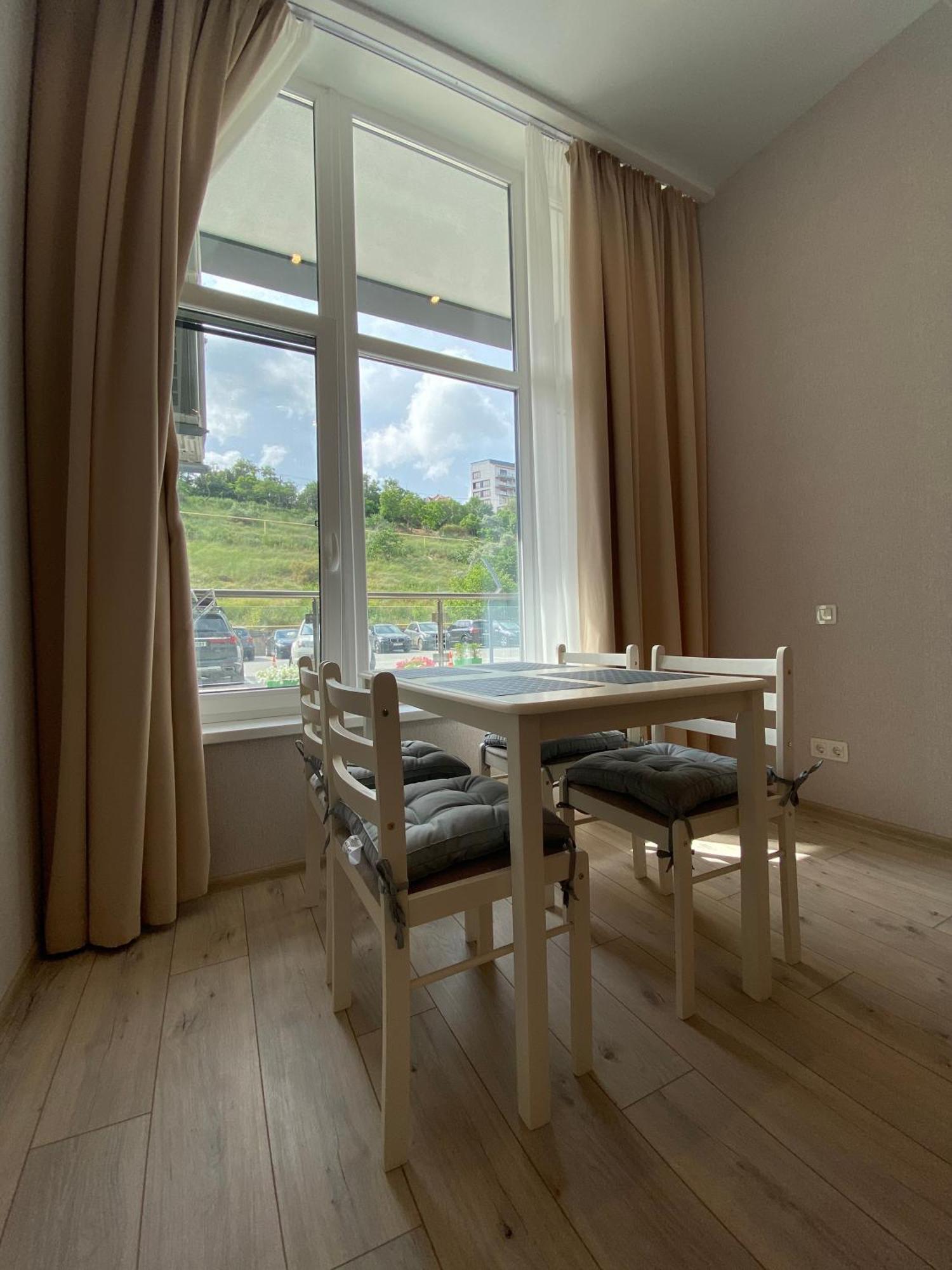 Апартаменты У Моря Magnit Первая Линия Odessa Extérieur photo